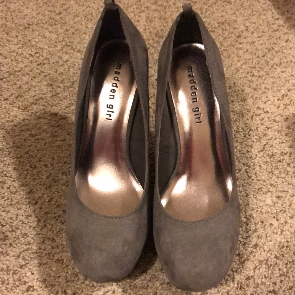 Grey madden girl heels